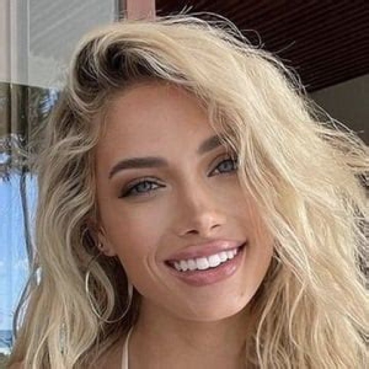 Summer Soderstrom 24 years